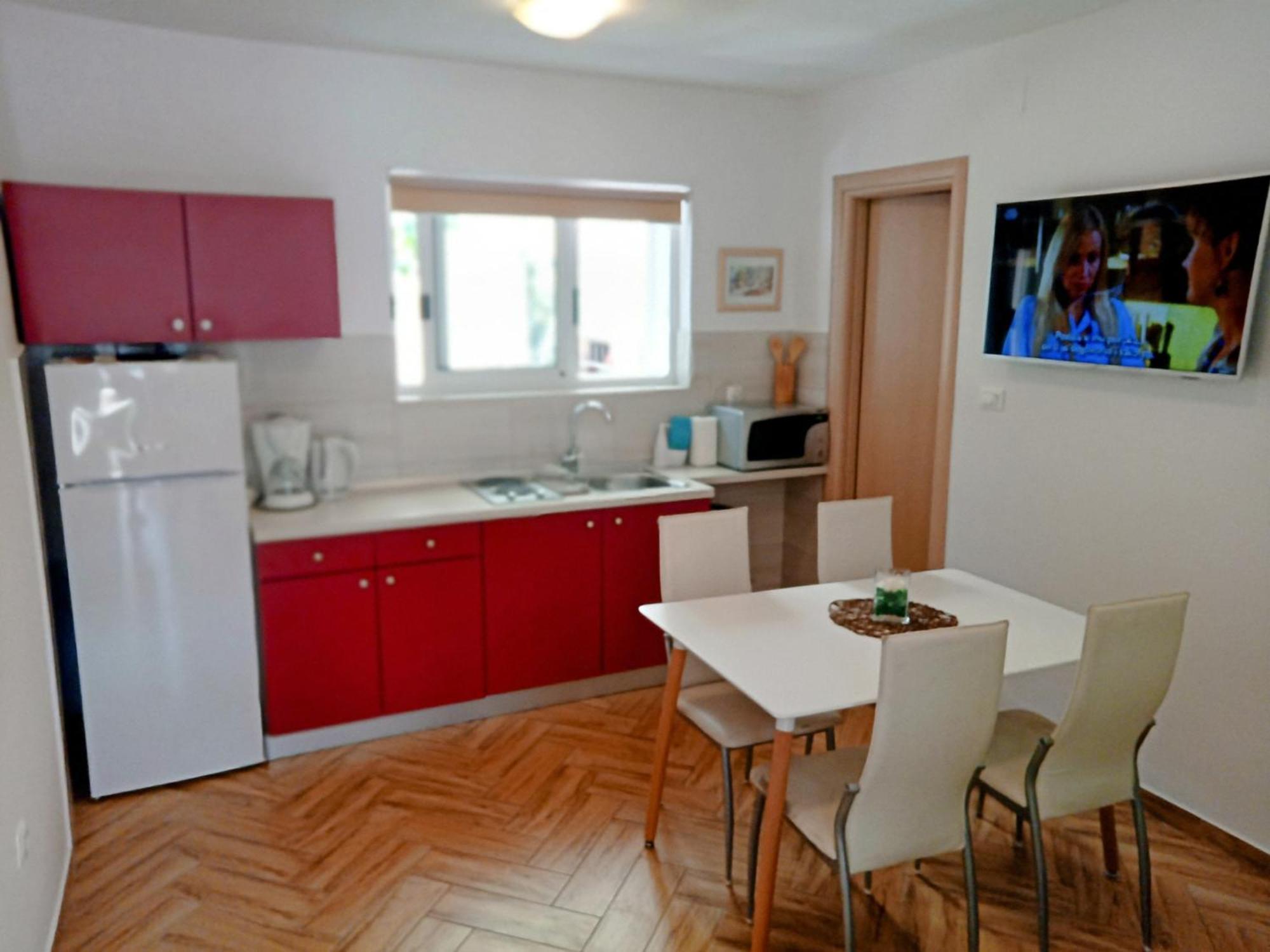 Apartman Karmen Makarska Zewnętrze zdjęcie